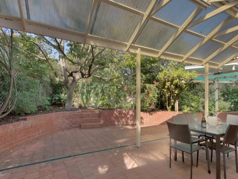 1 John Cleland Drive, BEAUMONT, SA 5066 AUS